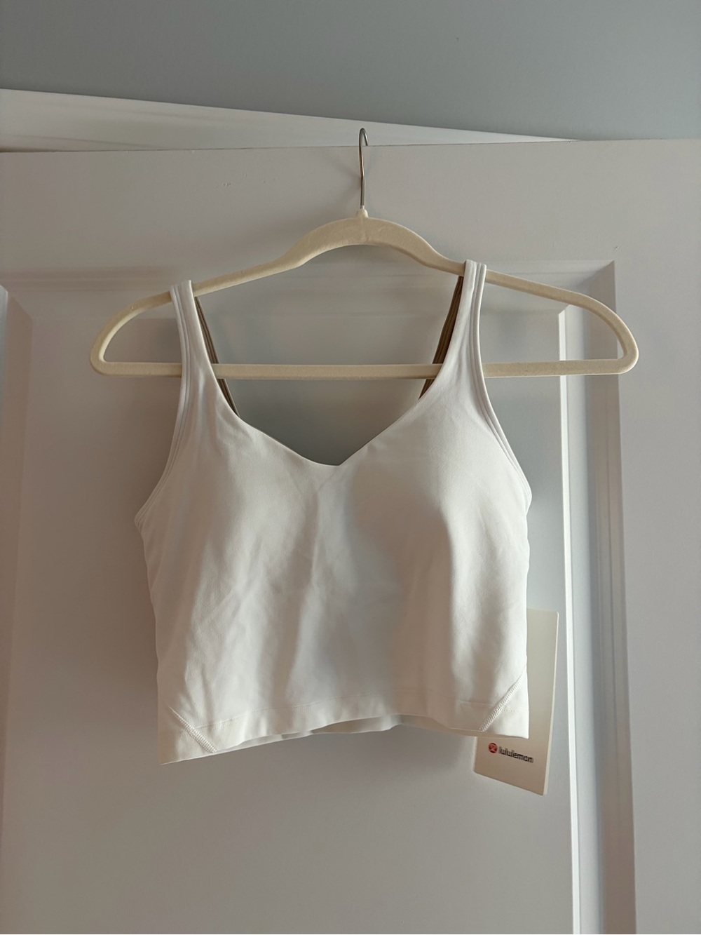 lululemon athletica White Cropped Tank Top
